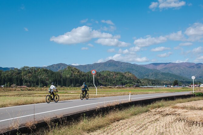 3 Hour Cycling Tour in Kakunodate