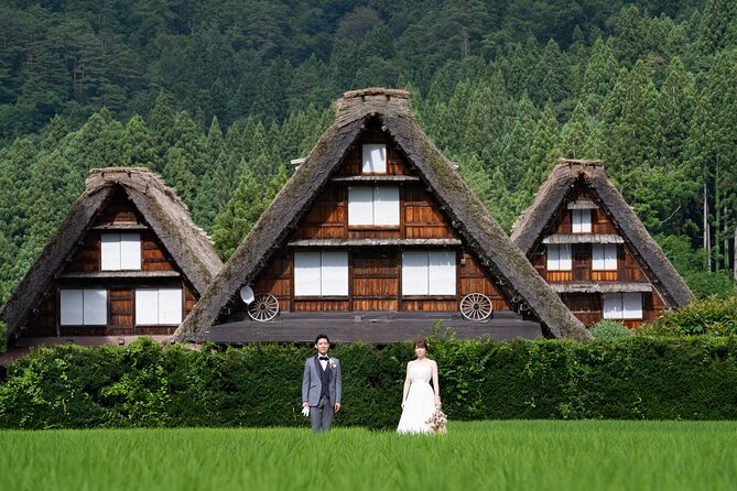 6 Hour Private Wedding Photos at Shirakawa-go in Japan - Attire and Styling