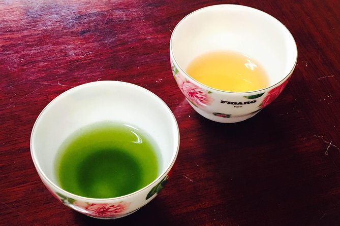 Authentic Japanese Tea Tasting at a Tea Plantation in Shimada