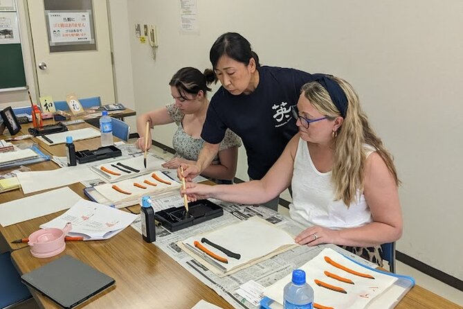 Calligraphy Class, Give the Gift of Professional Work. Ginza Area