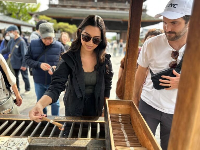 Food & Cultural Walking Tour Around Zenkoji Temple in Nagano