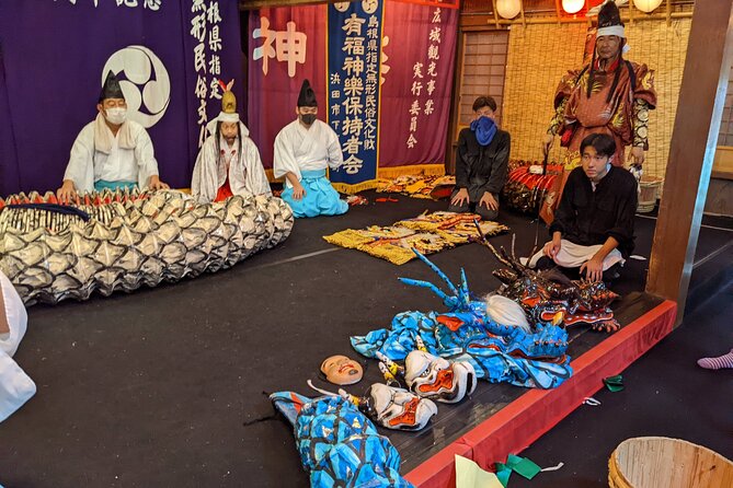 Iwami Kagura Viewing and Mini-experience