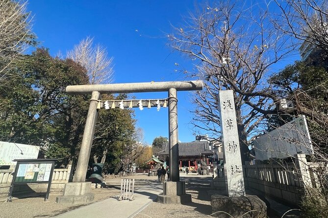 Learn About Buddhism and Shinto in Asakusas Temple and Shrine