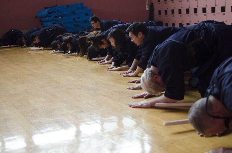 Nagoya: Samurai Kendo Practice Experience