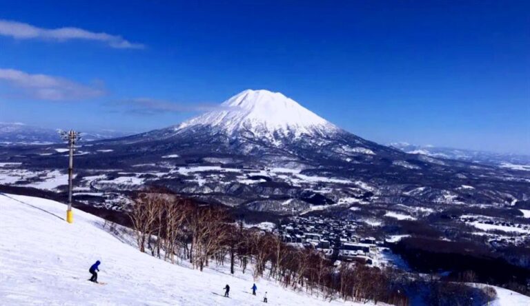 New Chitose Airport : 1-Way Private Transfers To/From Niseko