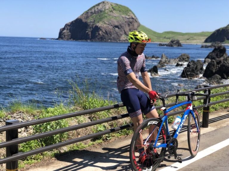 Niigata: Sado Island E-Bike or Crossbike Rental