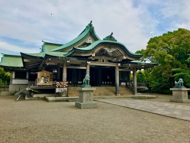 Osaka: Osaka Castle – Tsuruhashi – Tennoji (Spanish Guide)