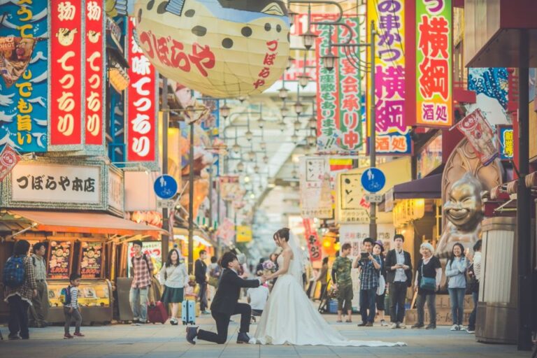 Private Couples Photoshoot in Osaka W/ Professional Artists