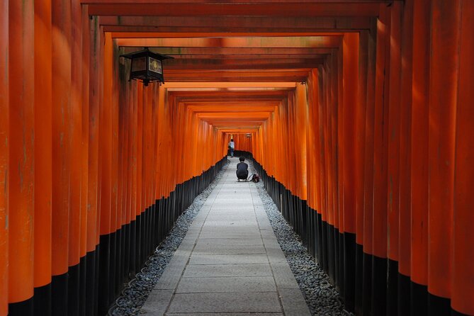 Private Full Day Tour in Kyoto With a Local Travel Companion