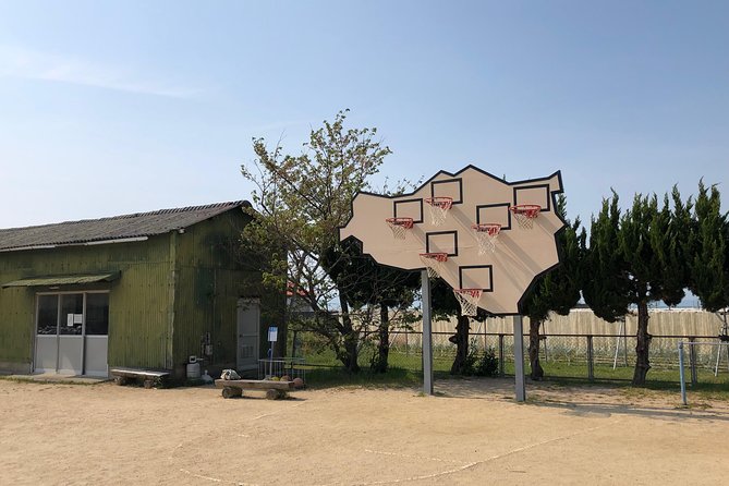 Private Scenic Cycling in Teshima Island Includes Teshima Museum