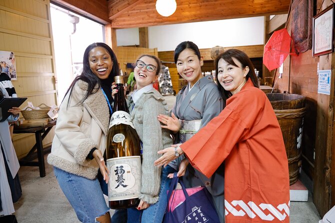 Sake Tasting Guided Tour in Saijo With Visit to 7 Breweries