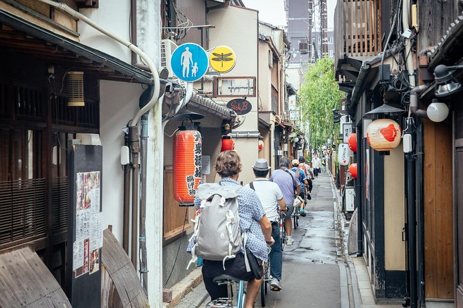 The Beauty of Kyoto by Bike: Private Tour