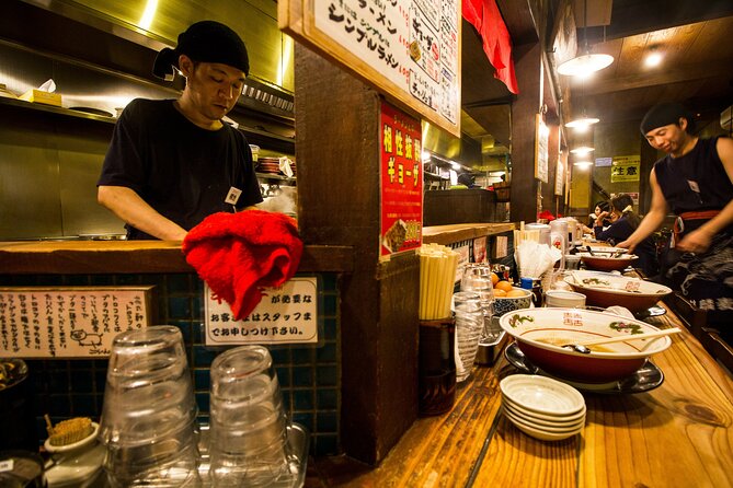 Tokyo : Asakusa and Senso-Ji Walking Tour With A Guide