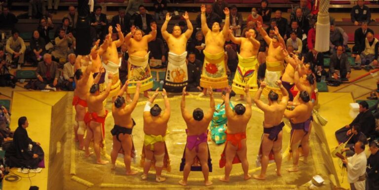 Tokyo: Sumo Wrestling Tournament Ticket With Guide