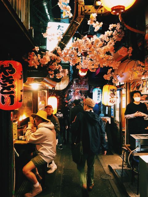 Tokyo: The Best Izakaya Tour in Shinjuku