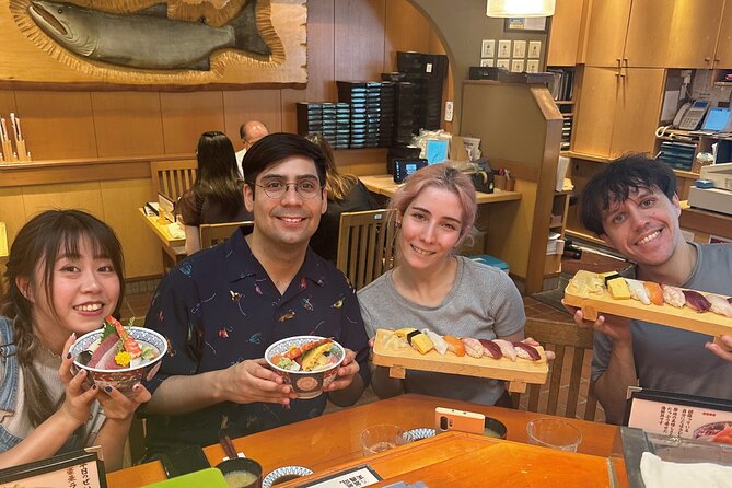 Tsukiji Market Eating Tour, Authentic Sushi & Sake Comparison