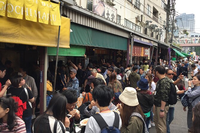 Tsukiji Outer Market Tour With a Market Insider