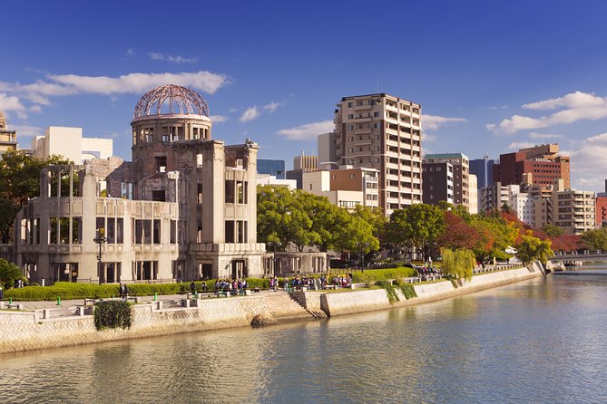 Vibrant Private Walking Tour in Shibuya, Tokyo