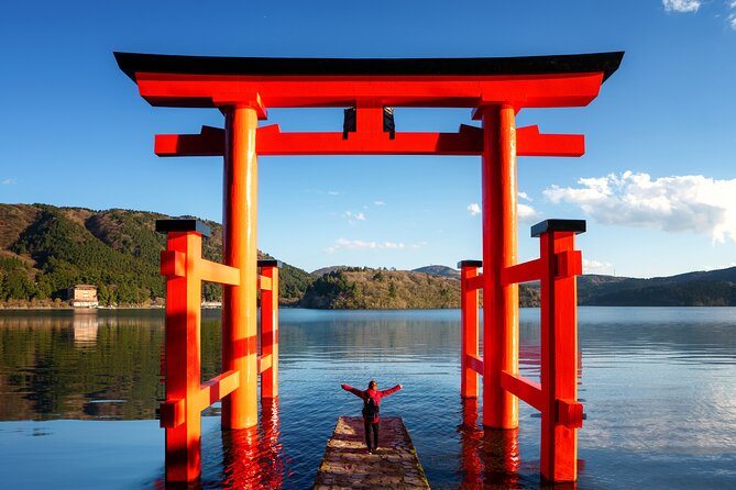 Visiting Historical Sites in Hakone With a View of Mount Fuji