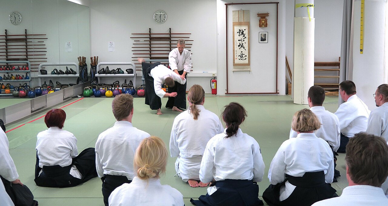 Aikido lesson in a branch dojo