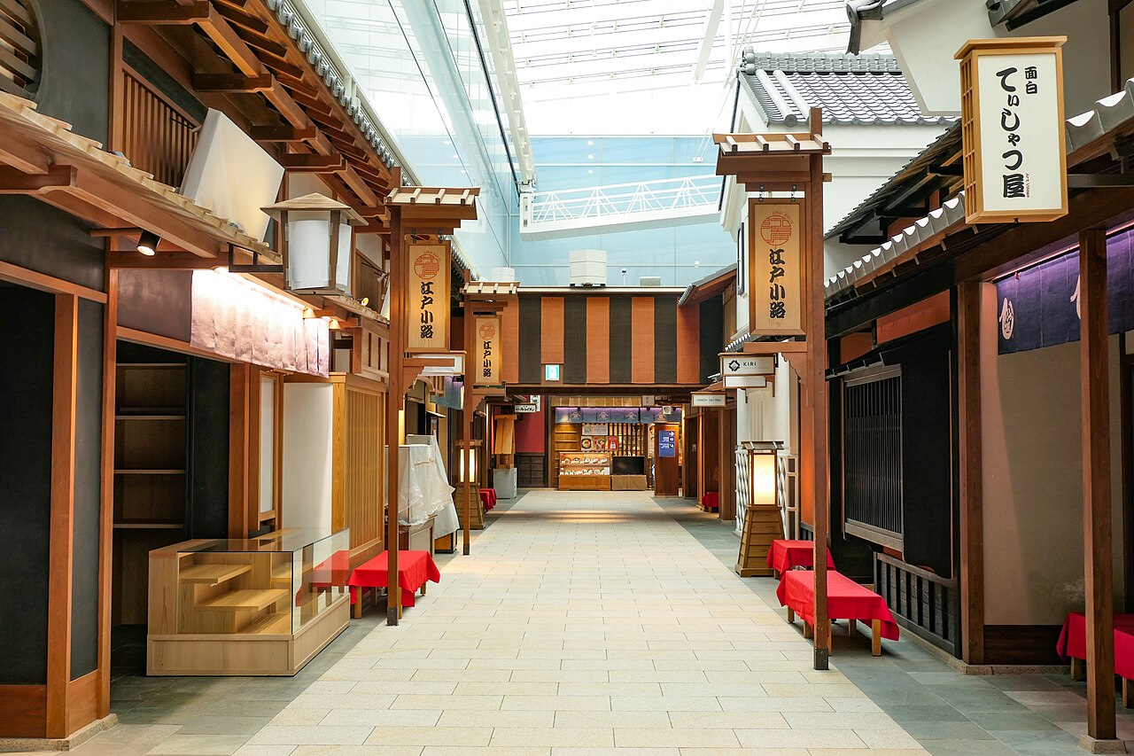 Edo-Koji, the recreated Edo-era merchant street in Haneda Airport Terminal 3