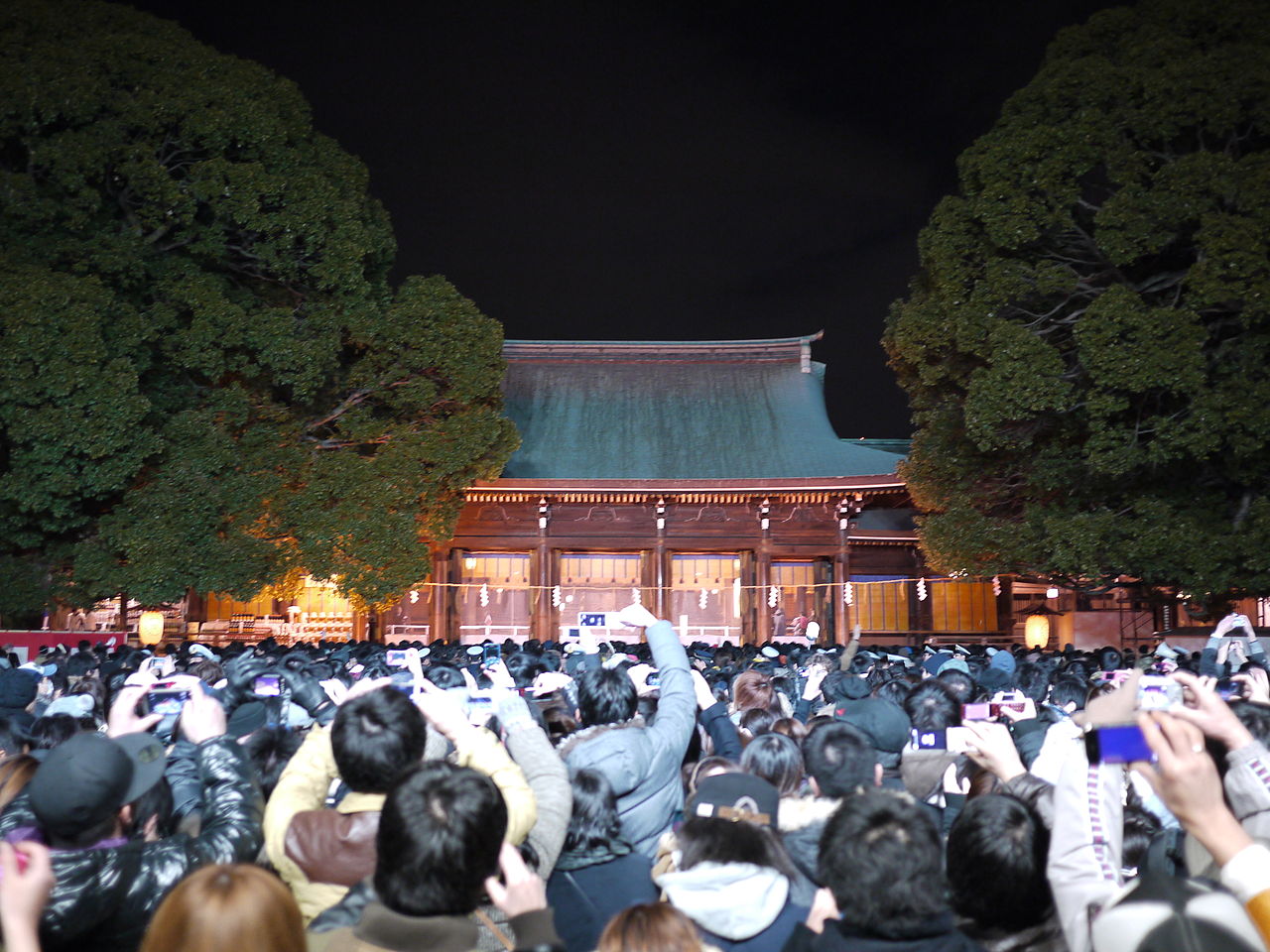 Hatsumode shrine New Year visit