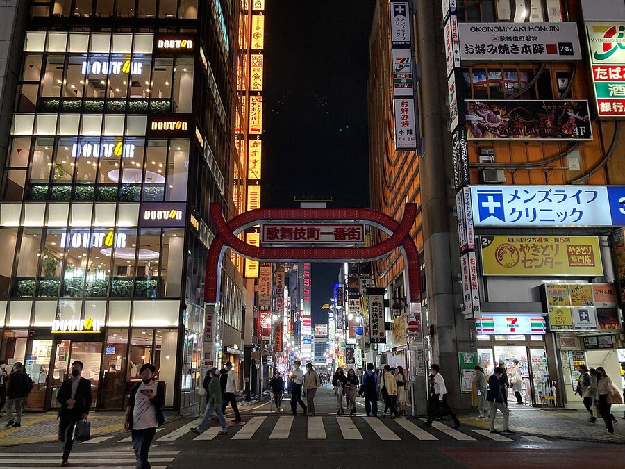 Kabukicho Ichibangai entrance