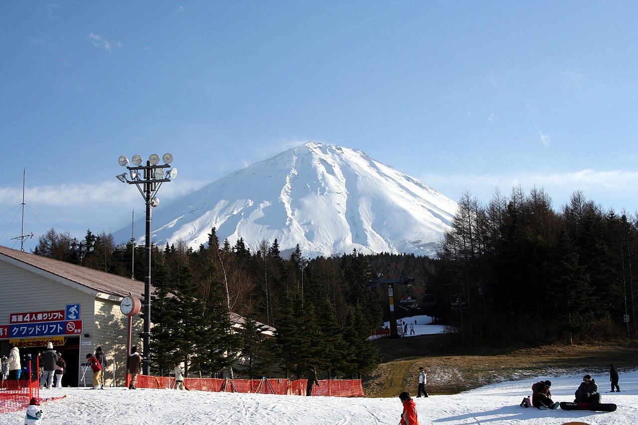 Mt Fuji in winter with snow