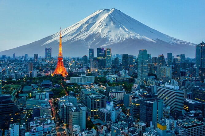 2-Days FUJI & Tokyo Retreat: A Private Tour - Day one begins at Senso-ji in Asakusa
