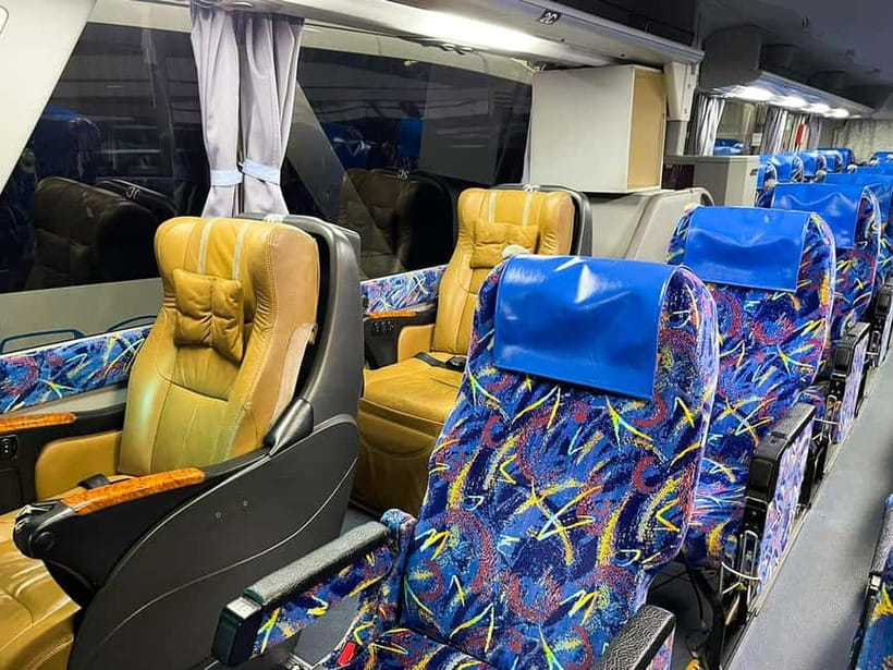 3-Row Luxury Bus Tour to Mt. Fuji, Lake Kawaguchi from Tokyo - What the $125 price really covers