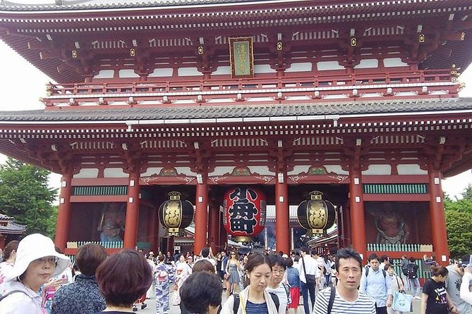 8-hour Tokyo tour by qualified tour guide using public transport - Hama Rikyu Gardens: Ponds, Bridges, And Tokyo Bay