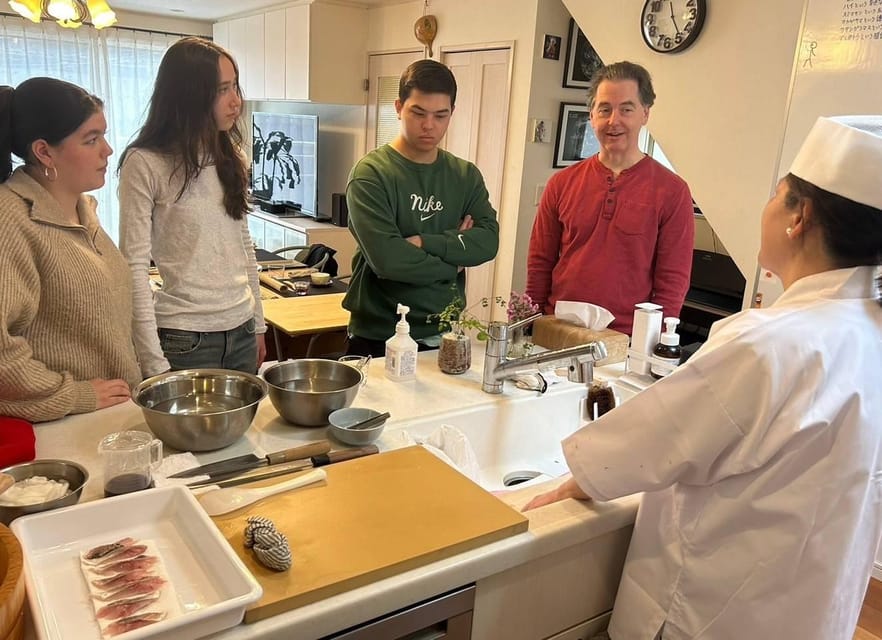AKEMI's SUSHiKiTCHEN: A fun sushi cooking lesson in Tokyo - Who should book this experience?