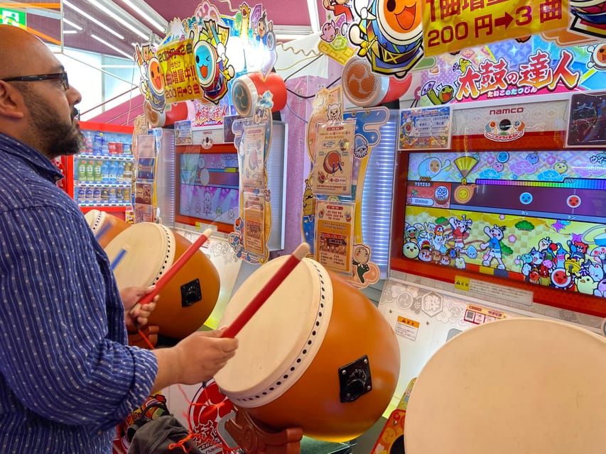 Akihabara: Self-Guided Tour with a special brochure - What the mixed ratings tell you