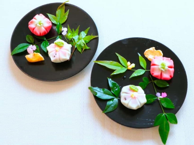 At an Antique Shop, Tea Ceremony and Japanese Sweets Forming - Is $57 a fair price in Tokyo?
