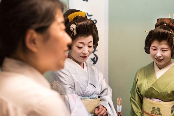Authentic Geisha Performance with Dinner in Tokyo - Meeting Geisha in Asakusa