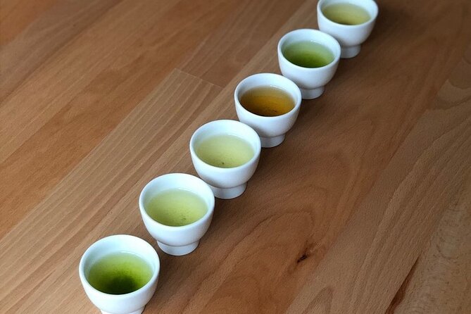 Authentic Japanese tea tasting session: sencha, matcha, gyokuro - Key points at a glance