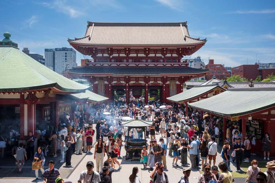 Best of Tokyo Small Group Tour - Harajuku’s colorful streets