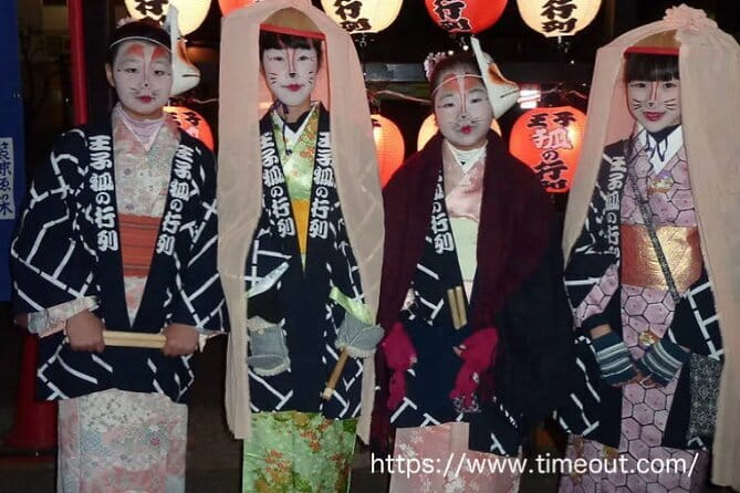 Celebrate Unique Japanese New Year Tradition Culture Festivity - Three shrines before the evening gathering