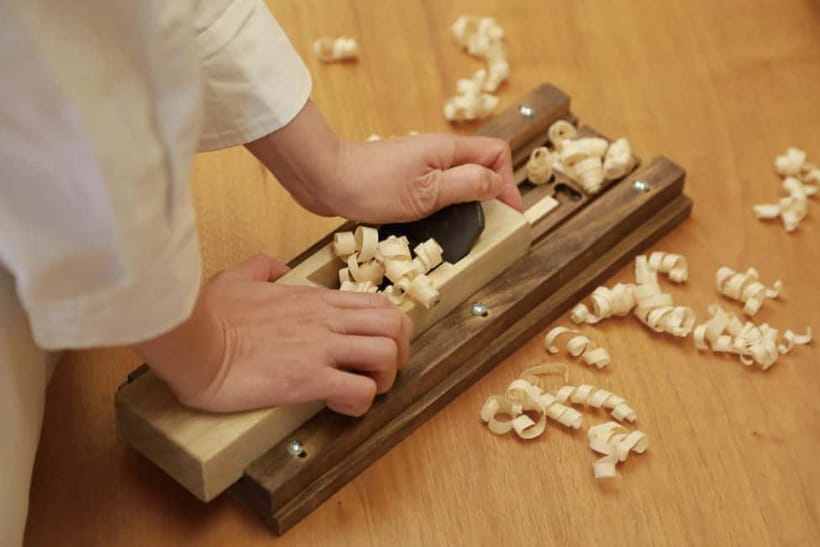 Chopstick Making Workshop in Ginza - What makes this workshop worth your hour