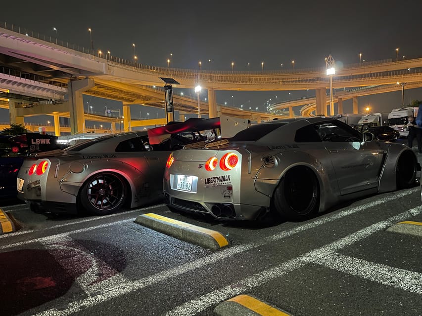 Daikoku Parking : going by this mini JDM - one customer only - The ride through Shuto and the Bay Shore Route