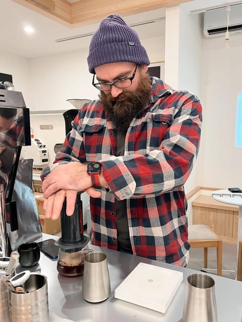 Discover Japanese Coffee Brewing Experience at Tokyo - Hand drip is the most useful skill to take home