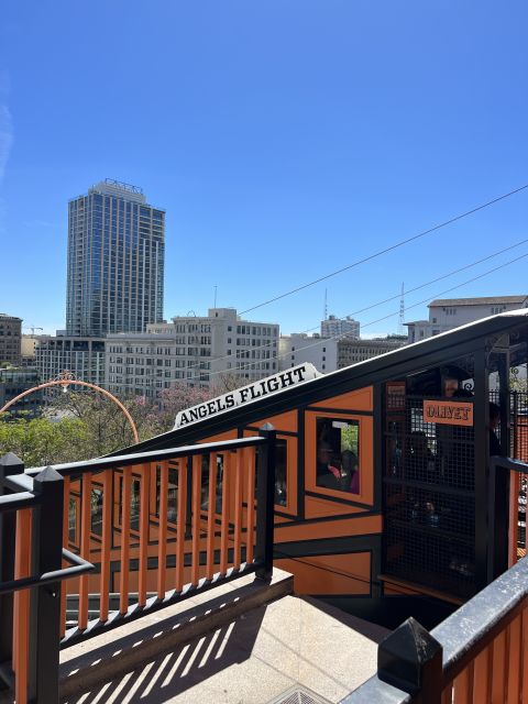 Downtown Los Angeles : Historic district & Little Tokyo - Civic Center and the public face of Los Angeles