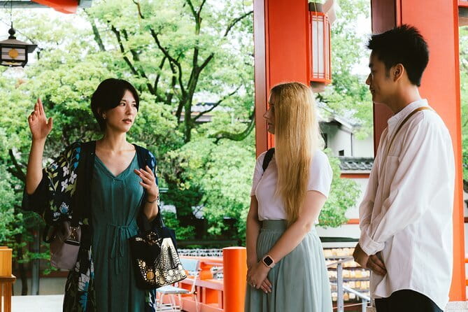 Explore Local Tokyo: Buddhism & Shinto - Seeing a different side of Shinto at Tomioka Hachimangu Shrine