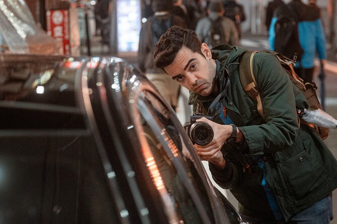 Explore Unique Tokyo Streets / Learn with a Pro Photographer - How the small group changes the lesson