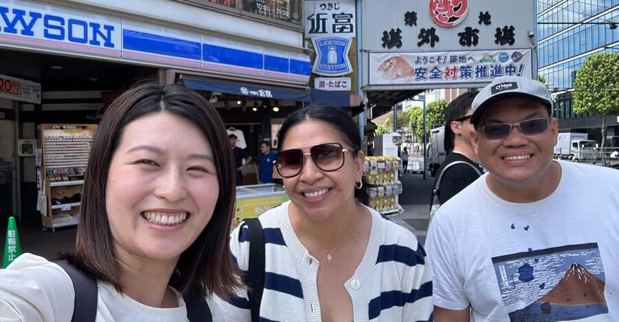 【Family pack】Tokyo: Tsukiji fish market food tour - Meeting at Tsumugi beside Tsukiji Hongwanji Temple