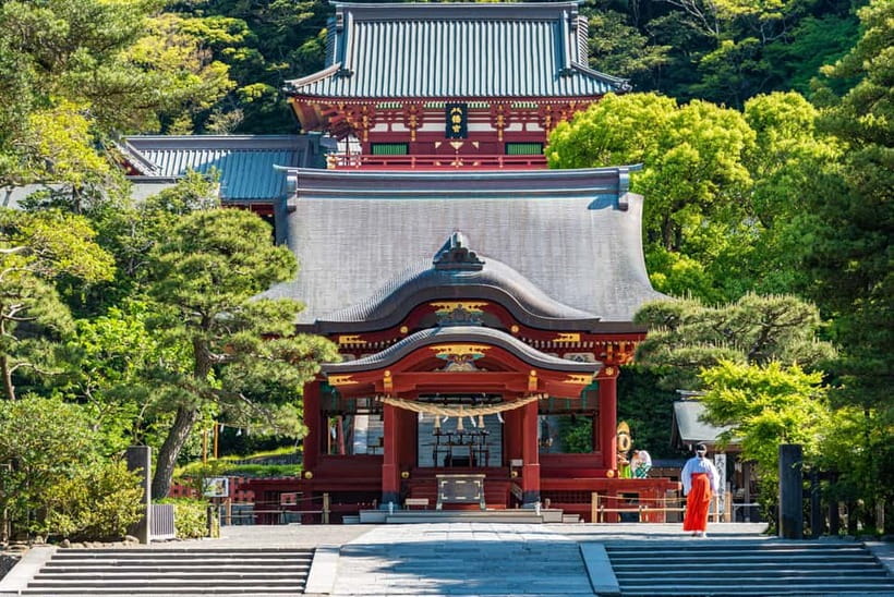 From Tokyo: Kamakura, Great Buddha, and Enoshima Bus Tour - Asakusa brings old Tokyo back into view