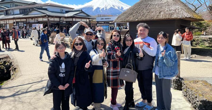 From Tokyo MOUNT FUJI and Lake Kawaguchi-ku Full Day Tour - What Guide Khan Adds to the Day