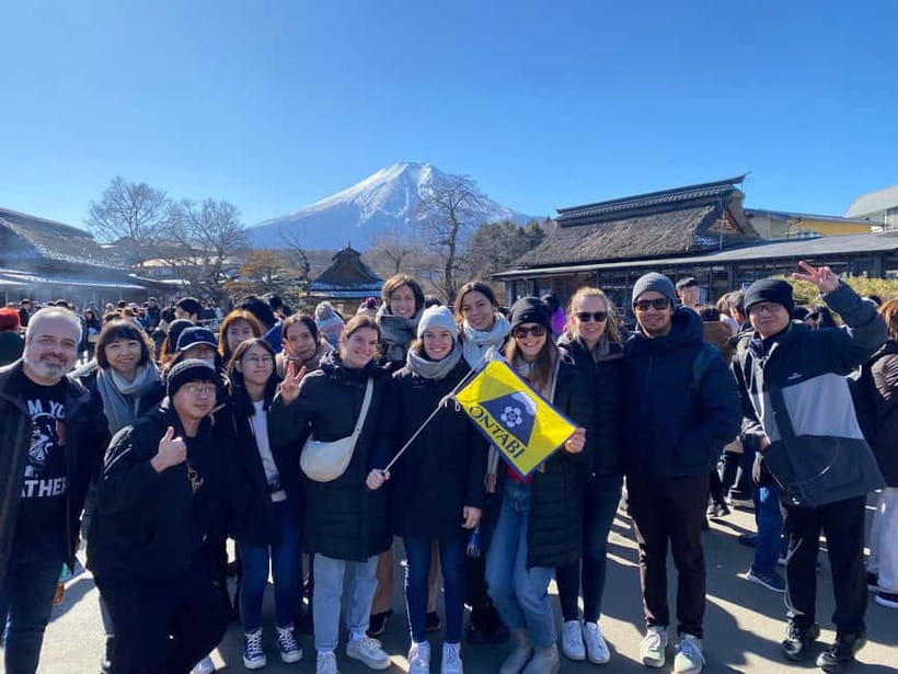 From Tokyo: Mount Fuji Full-Day Sightseeing Trip - The guide can make or break a long coach day