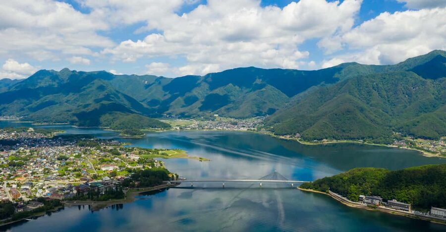 From Tokyo: Mt.Fuji & Gotemba Outlets Private Day Trip - Oishi Park on Lake Kawaguchi
