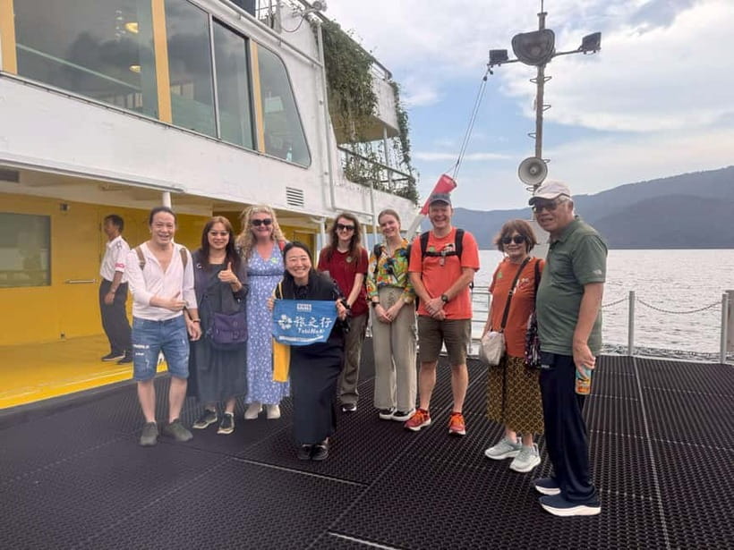 Fuji,Hakone Ropeway/Cruise/Shinkansen Ride w/lunch frm Tokyo - Hakone Shrine and a quieter cultural pause